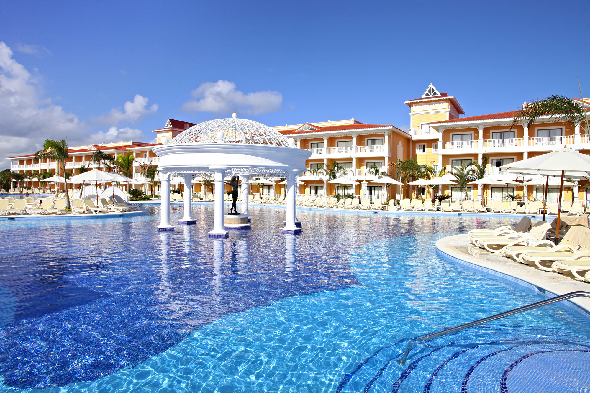 Book your wedding day in Bahia Principe Grand Aquamarine – Adults Only
